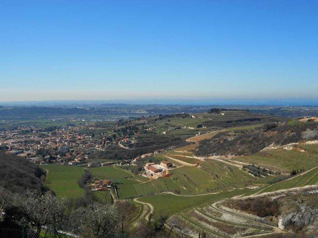 La Grande Casa Valpolicella SantʼAmbrogio di Valpolicella Exterior foto