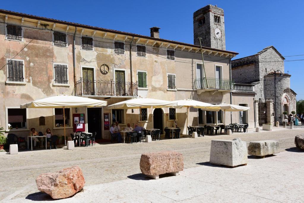 La Grande Casa Valpolicella SantʼAmbrogio di Valpolicella Exterior foto